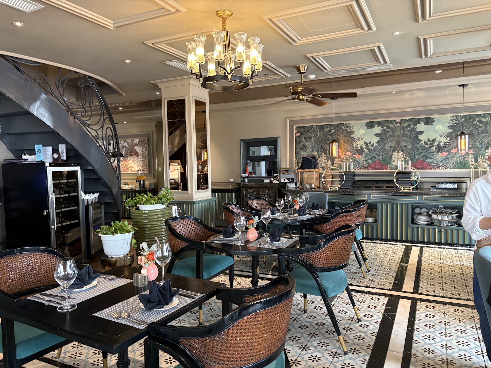 Essence Restaurant Original (since 2011)