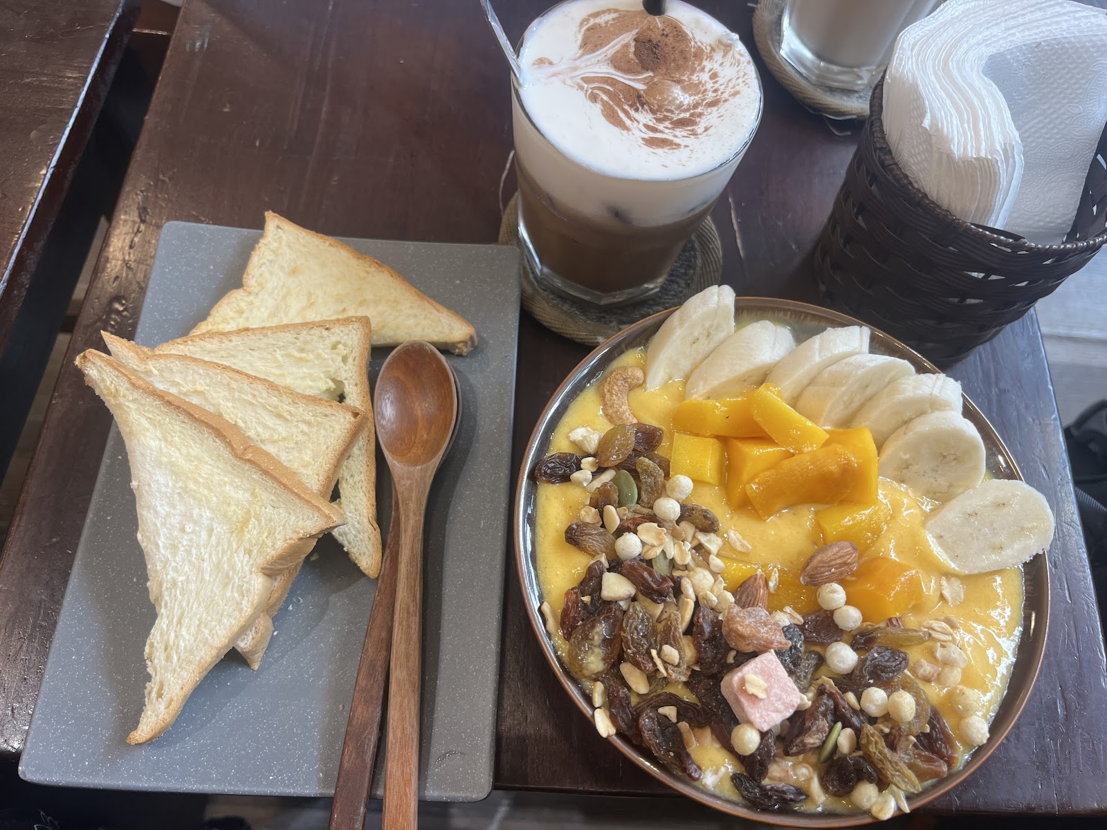 Hino Cafe by La Capo Cafe