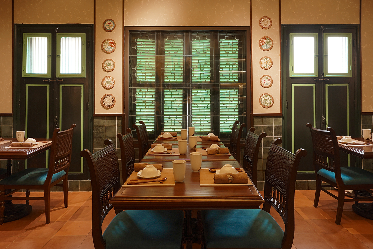 MIAs restaurant