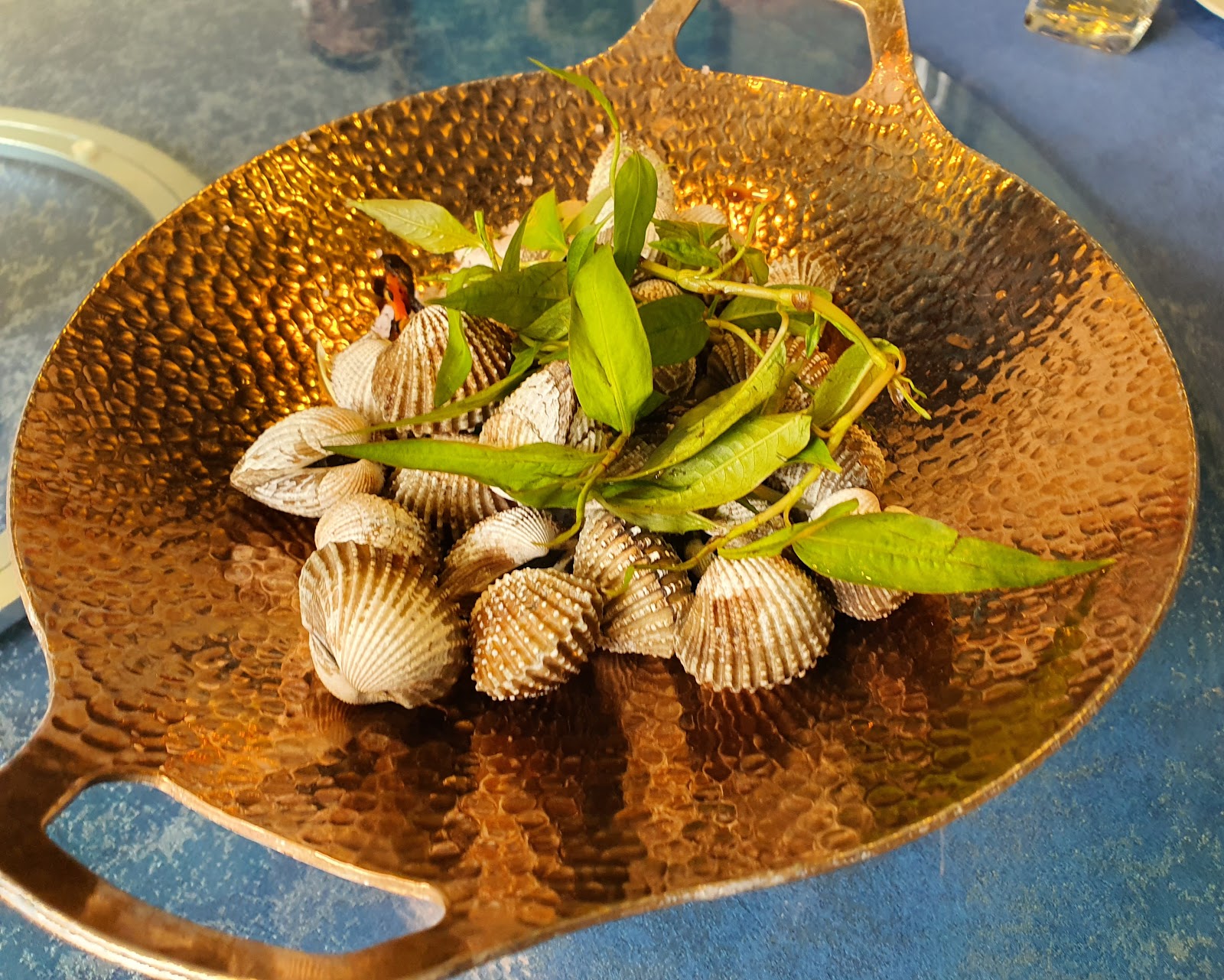 Thế Giới Hải Sản - 75A Trần Hưng Đạo