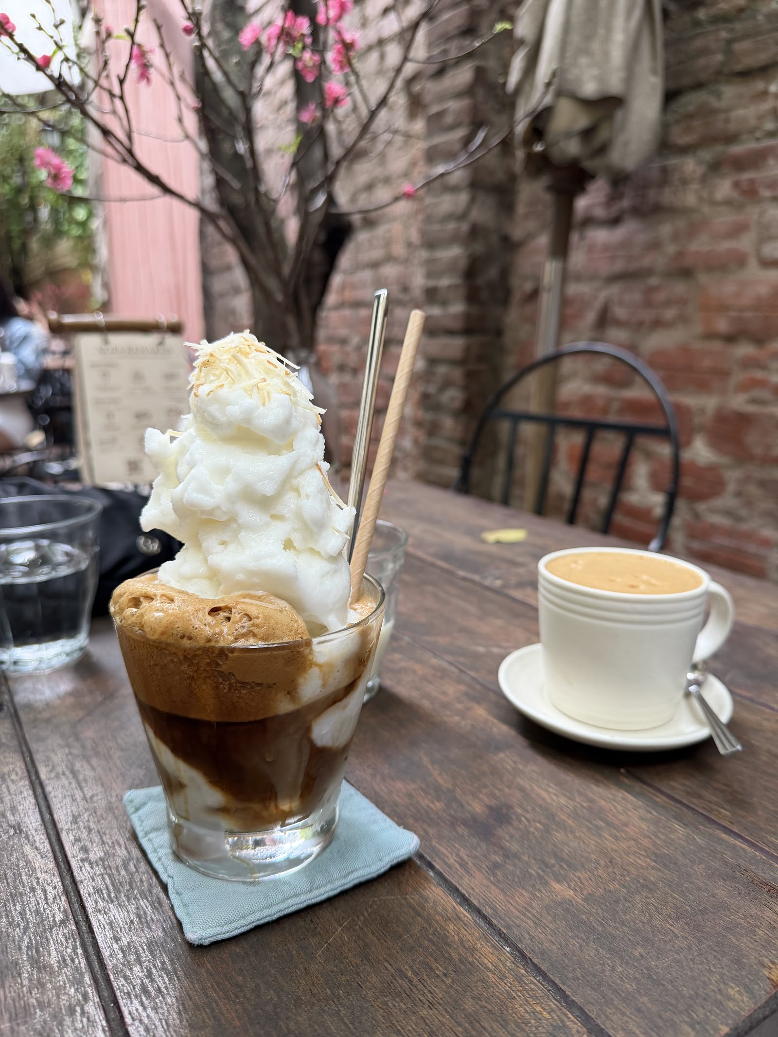 Xofa Café & Bistro